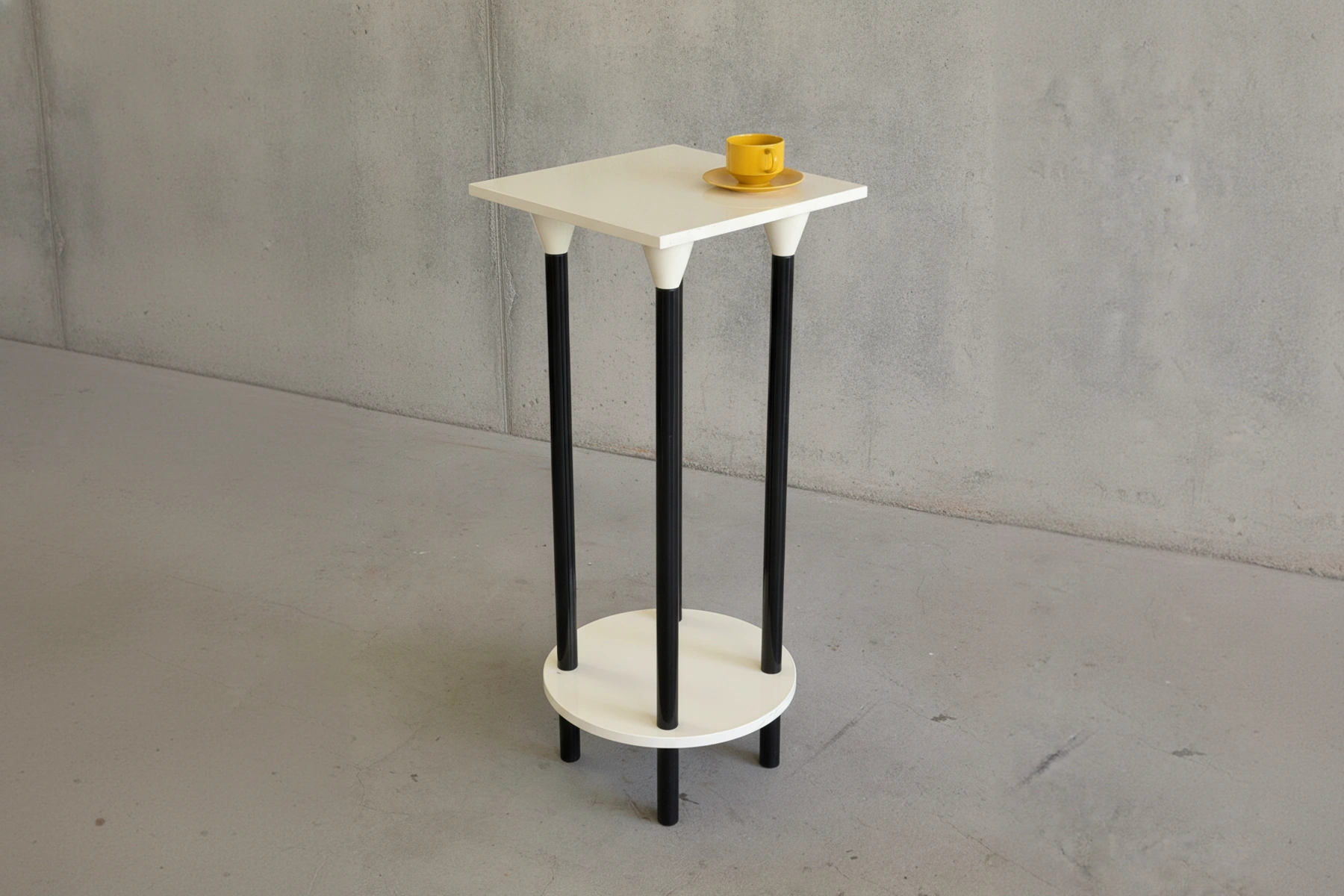 Tavolino 4851 - Anna Castelli Ferrieri - 1970